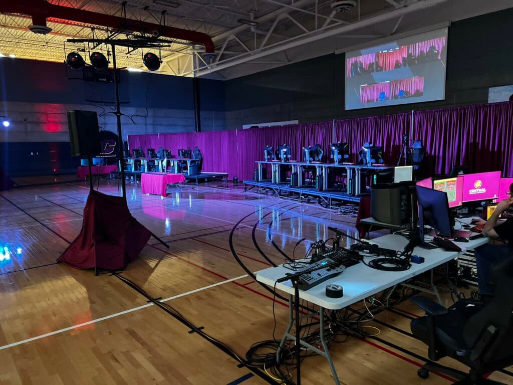 Central Michigan LAN Stage for ESC VALORANT Championship (Image via <a href="https://twitter.com/ESC_Conference">ESC_Conference</a>)