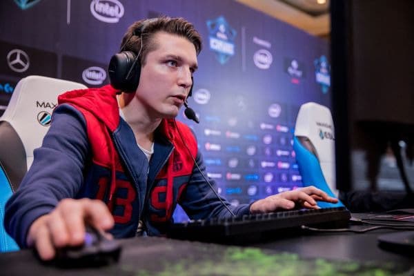 Mag previously played for Vega Squadron, Mineski, Team Empire, and more (Image via ESL)