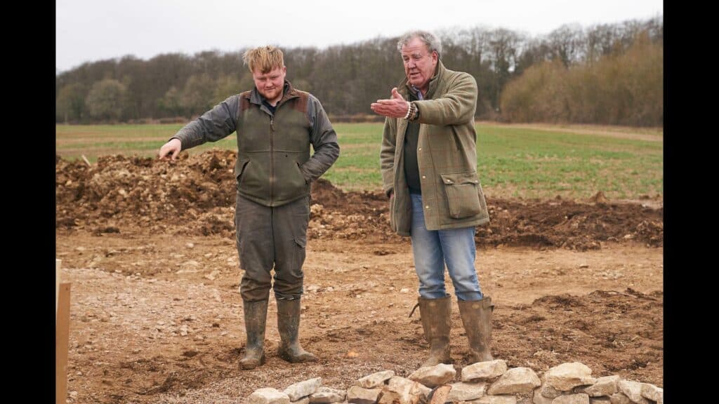 While Jeremy owns Diddly Squat, Kaleb acts as his younger mentor (Image via Amazon Studios)