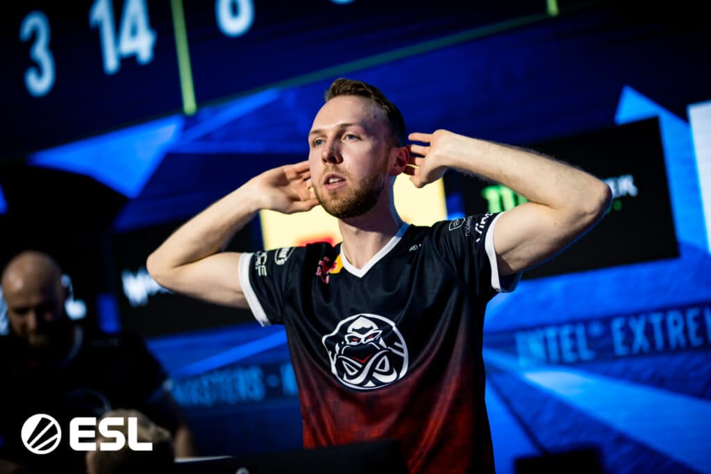 (Photo via ESL)