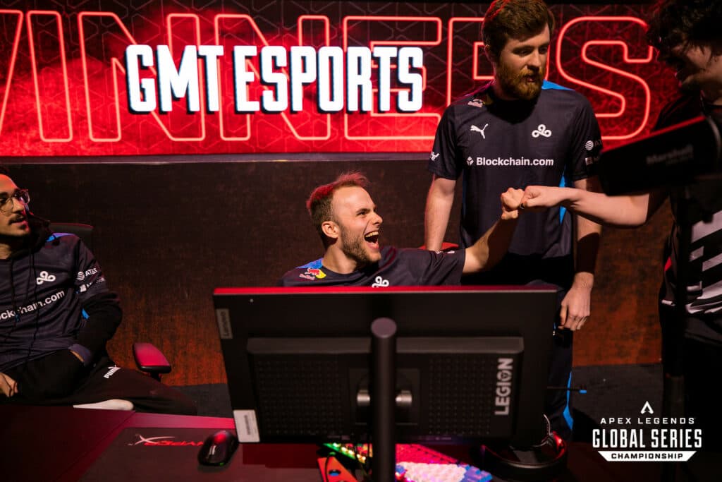 (Photo EA/Joe Brady)