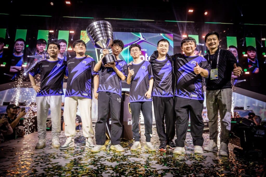 Azure Ray win ESL One Kuala Lumpur 2023 (Image via ESL Gaming GmbH and Adam Lakomy)