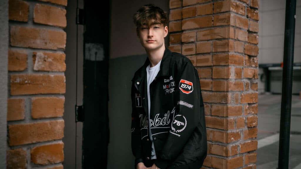 ApparentlyJack rocking the 2024 GGM1 jacket (Image via Gen.G Esports)