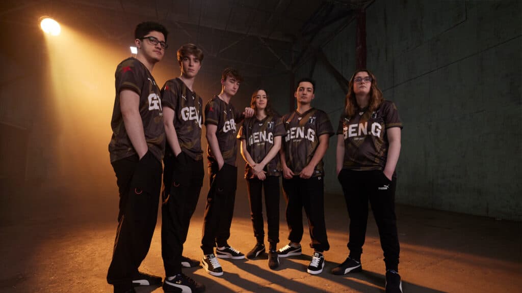 Photo of the full current GGM1 Racing roster (Image via Gen.G Esports)