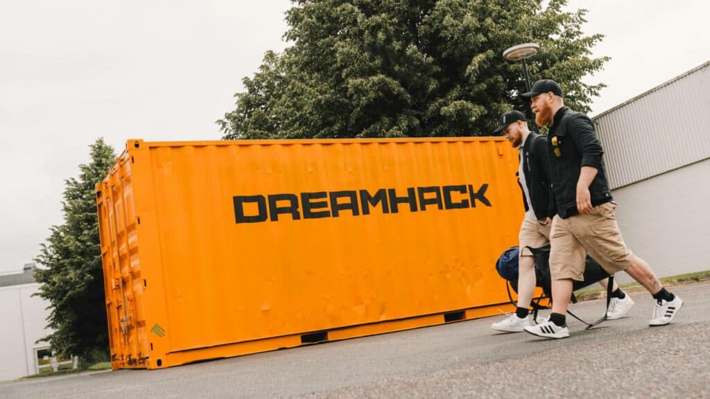 Monster joins DreamHack. ( Image via @MonsterEnergy )