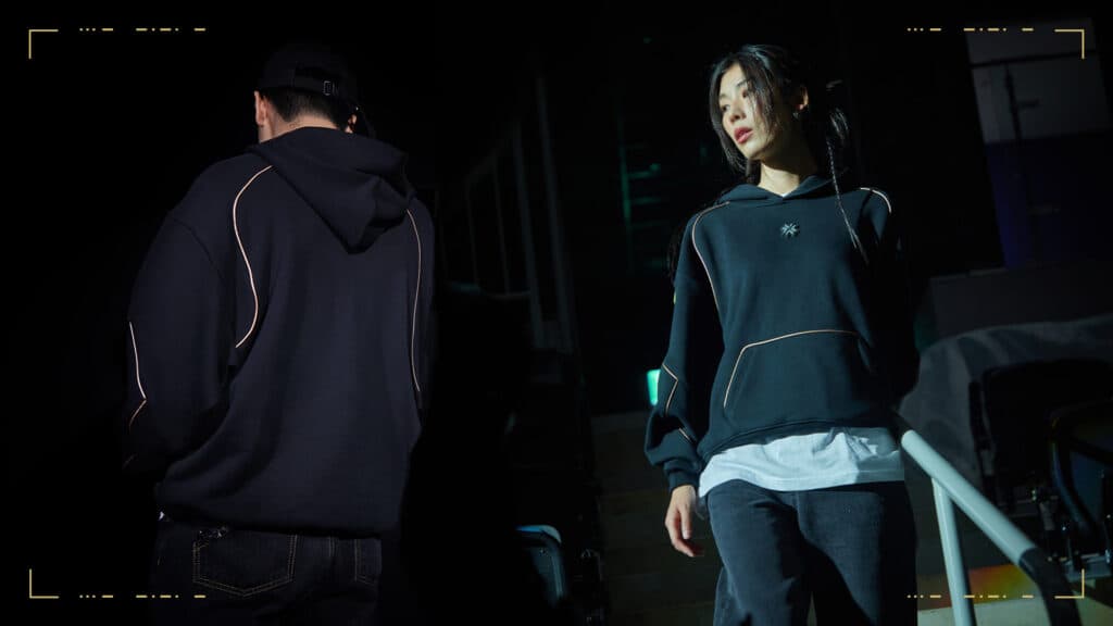 Wear this VCT hoodie on cold days (Photo via Riot Games)
