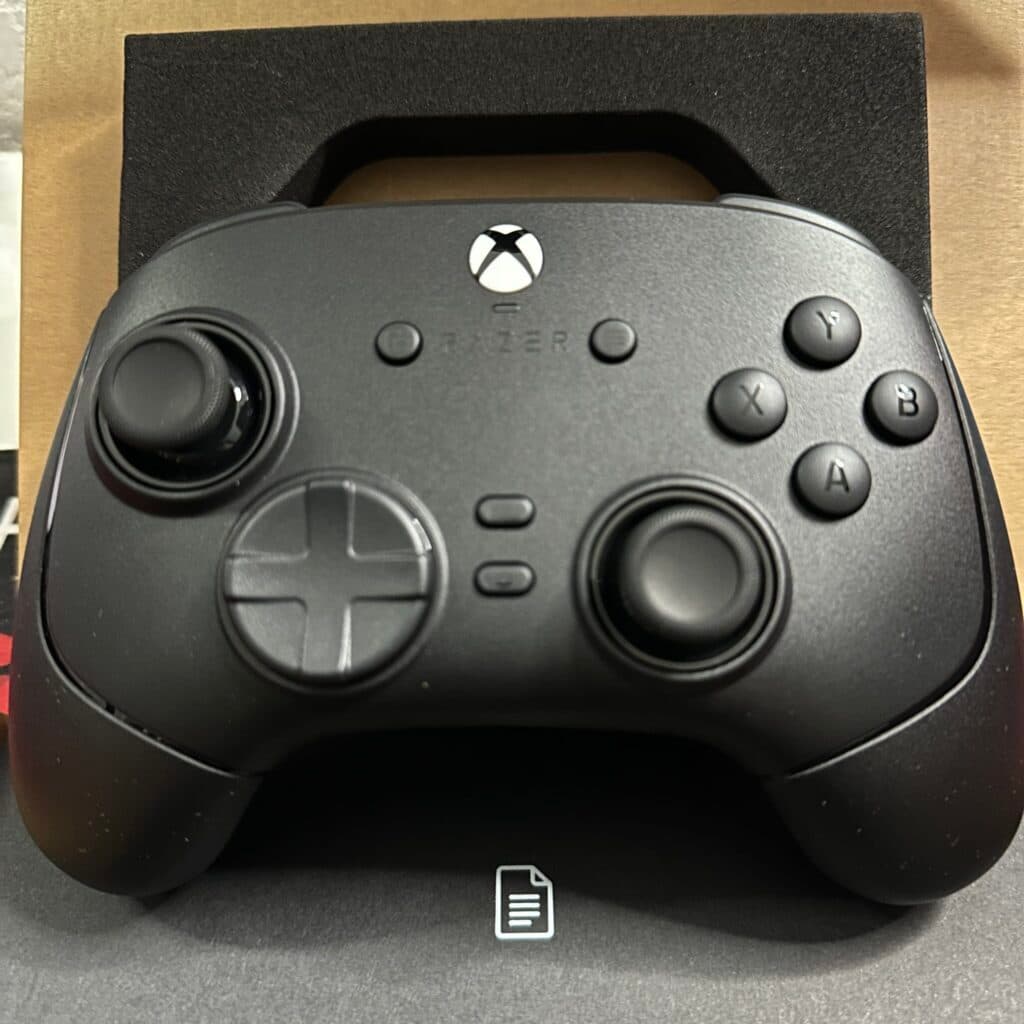 The front of the Razer Wolverine V3 Tournament Edition controller (screenshot by esports.gg)