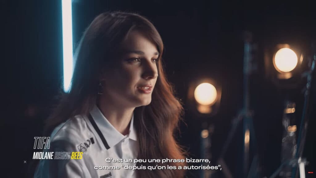 League of Legends player Tifa in the Des Failles dans La Faille video (Image via Team Vitality and ALDI)