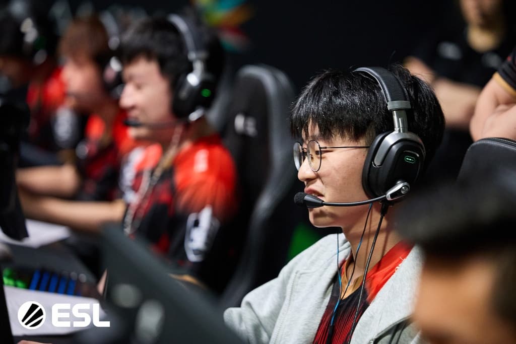 (Photo by Igor Bezborodov via ESL)