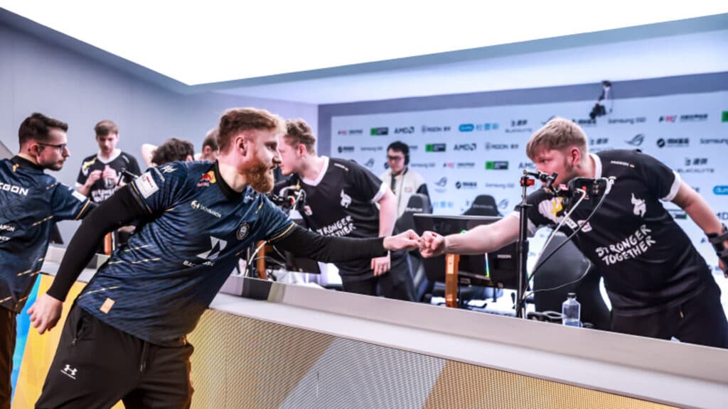 syrsoN was one of the most prolific AWPers of Shanghai Major Opening Stage (Photo via Perfect World)