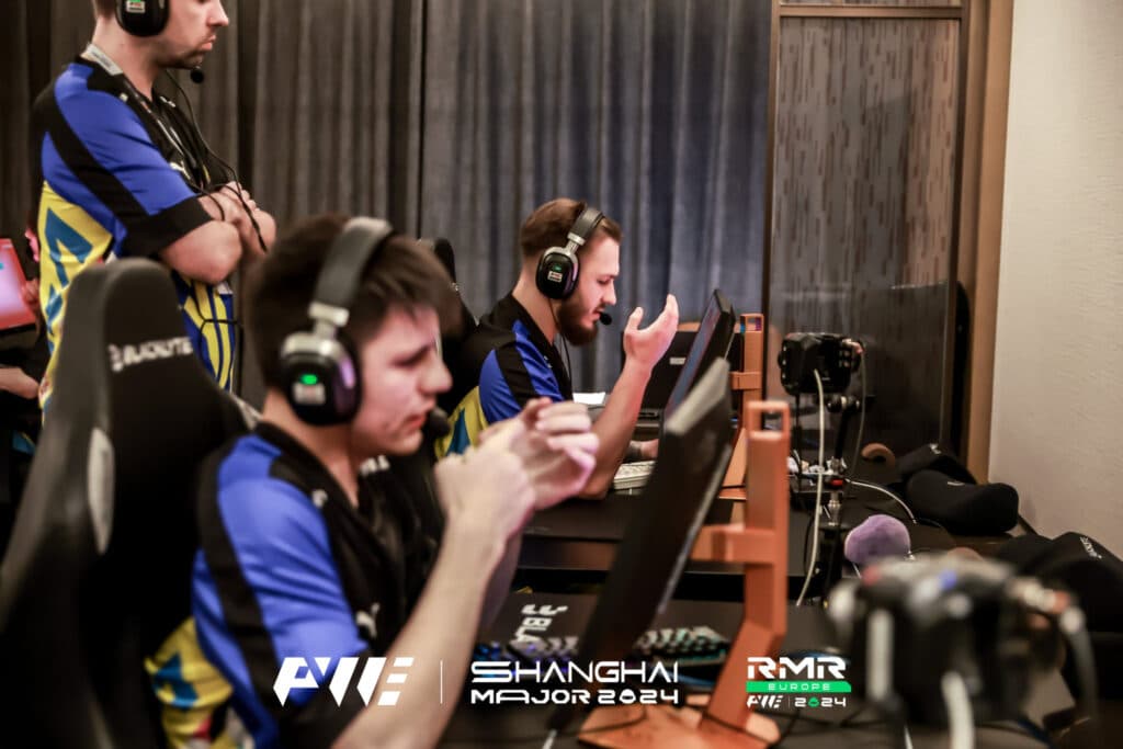 Will the break save Na'Vi? (Photo via Perfect World)