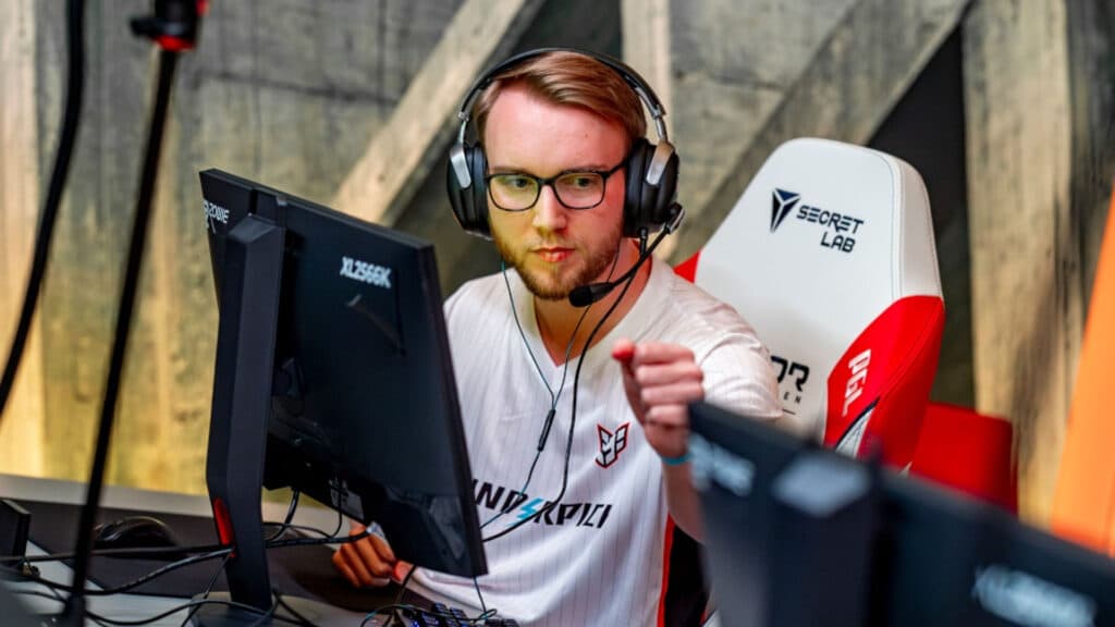 TeSeS truly stole the show in his debut for Falcons in CS2 (Photo via PGL)
