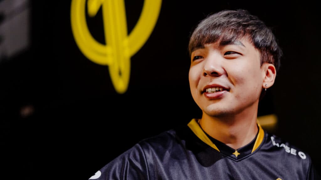 huhi is the oldest member of the roster completing 30 years in 2025 (Image via Golden Guardians)