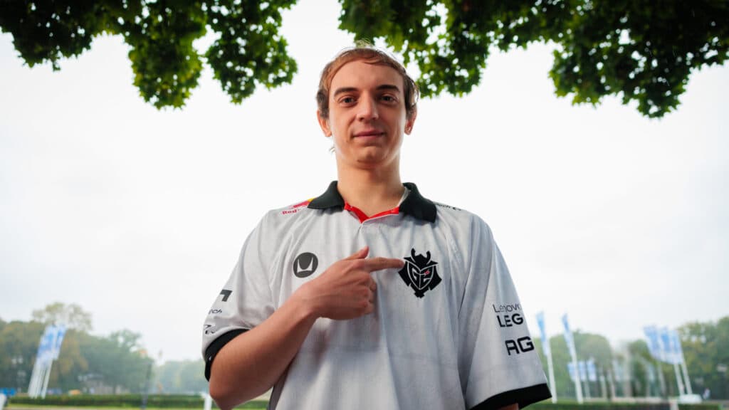 Caps started as a pro player in a team called Enigma Esports (Image via Riot Games)