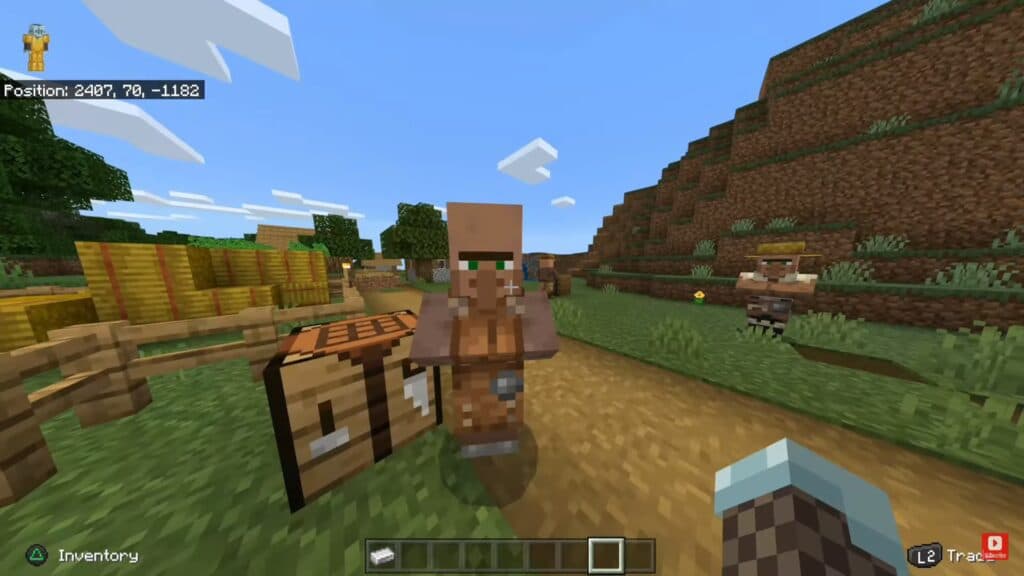 A Leatherworker Villager in Minecraft (screenshot via <a href="https://www.youtube.com/watch?v=Y4FkYyCkG4A&ab_channel=YourSixGaming" target="_blank" rel="noreferrer noopener">YourSixGaming</a>)
