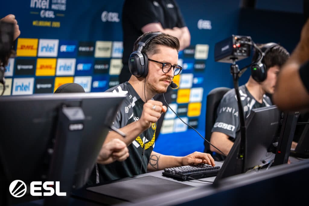 apEX is the key to it all. (Photo via ESL)