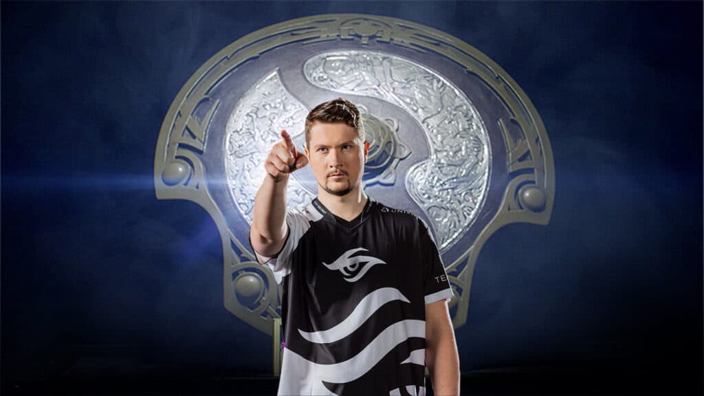 Puppey and the Aegis of Champions (Image via Valve)