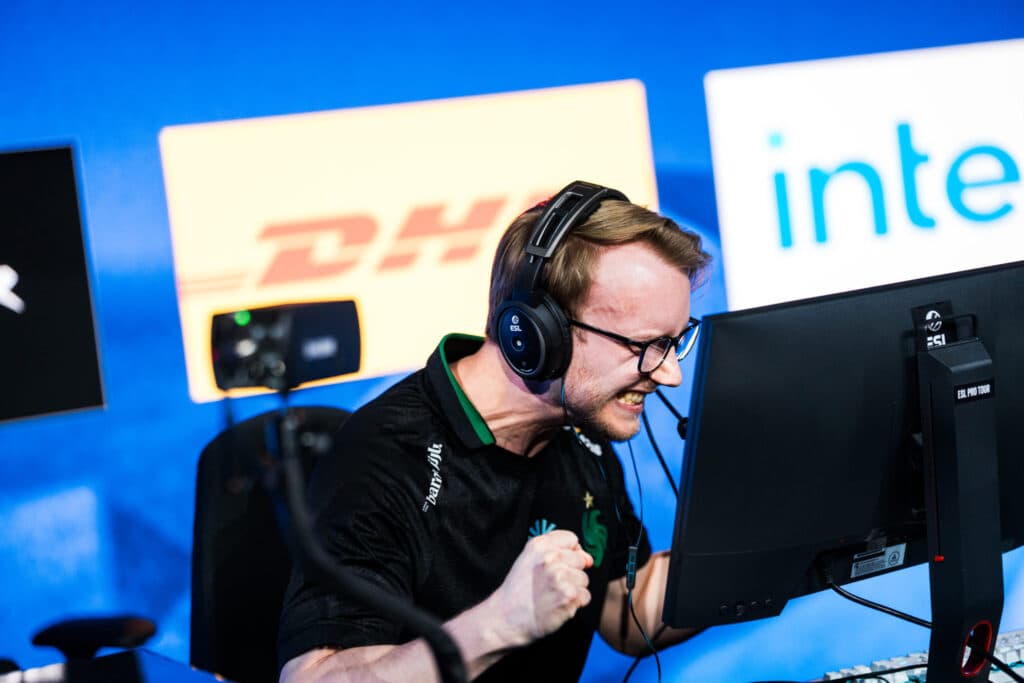 Falcons | TeSeS at IEM Dallas 2025 (Image via ESL | Lee Aik Soon)