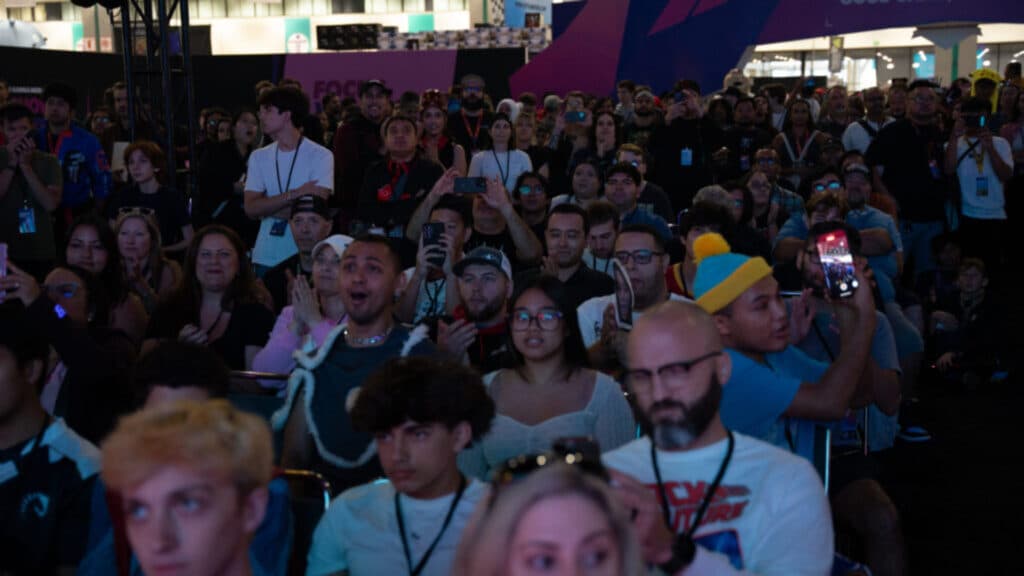 Fans and supporters in the audience (Image via Cora Kennedy)