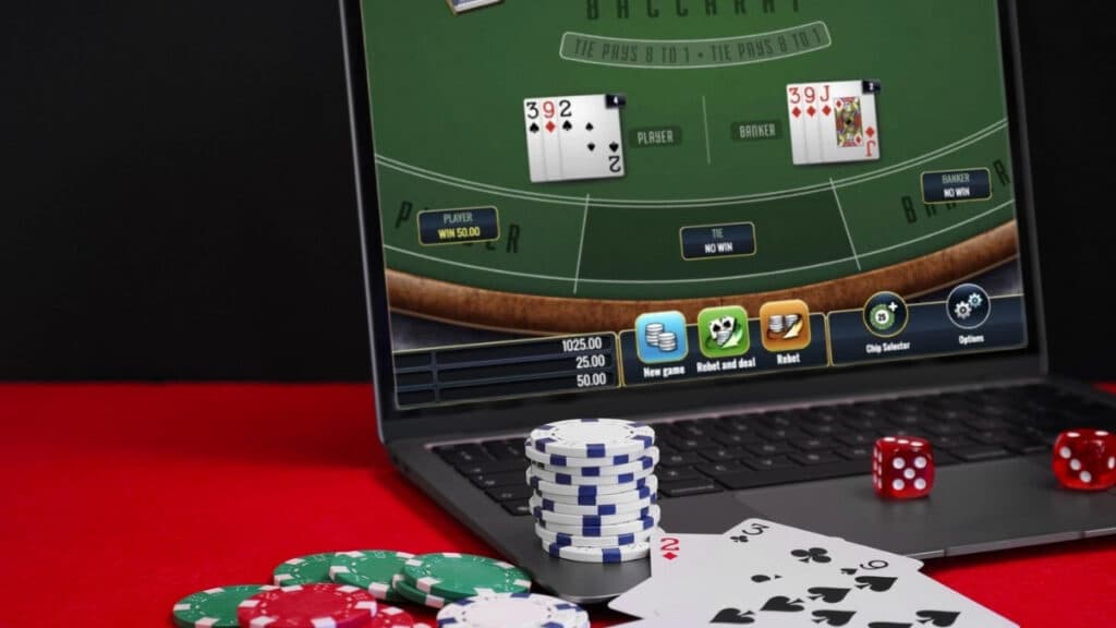 Philippine city set to ban online gambling sites on workplace internet (Image via esports.gg)