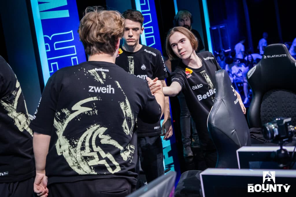 Spirit | donk, zweih, and zont1x (photo by BLAST | Adam Lakomy)