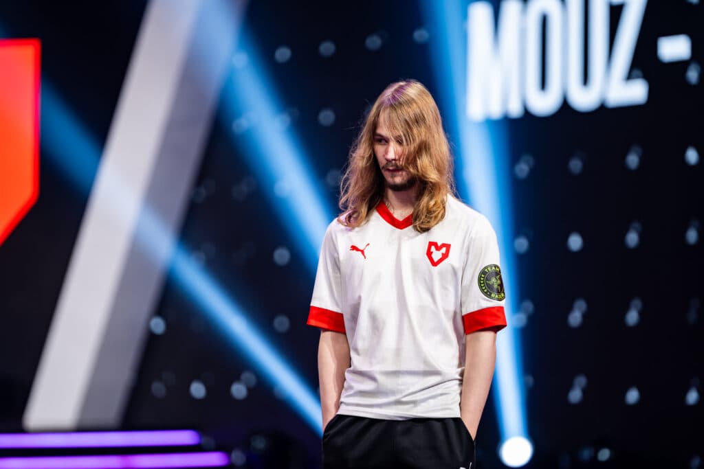 EndingWalker at the SF6 EWC 2025 (photo by Esports World Cup | Luc Bouchon)