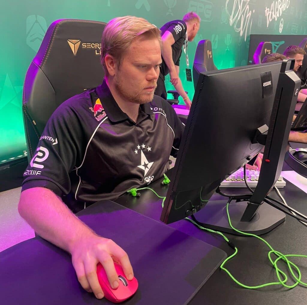 Magisk at StarSeries Fall 2025 (Photo via Astralis Counter-Strike)