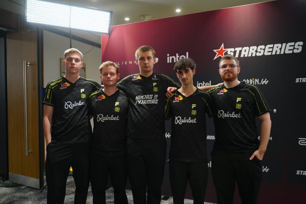 Ninjas in Pyjamas during StarSeries Fall 2025 (Photo via StarLadder)