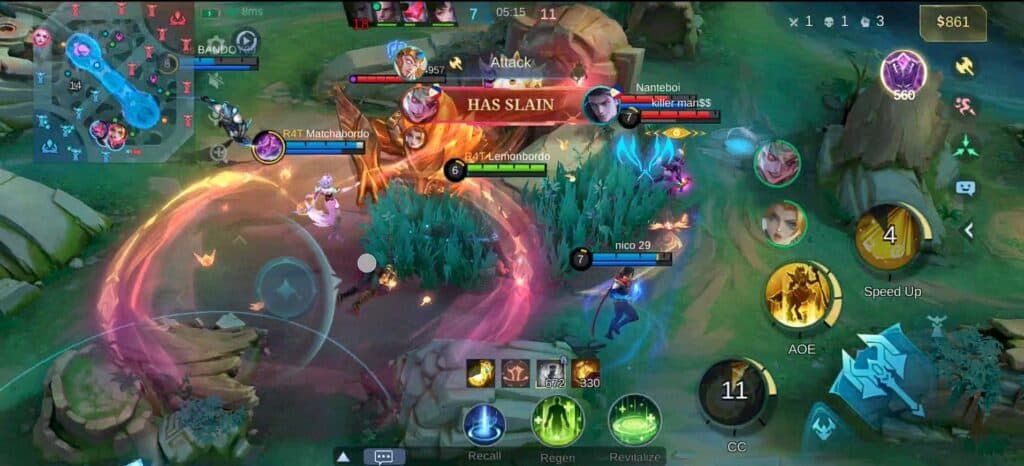 Responding to team fights is easier with more paths to walk through. (Screeenshot via esports.gg)