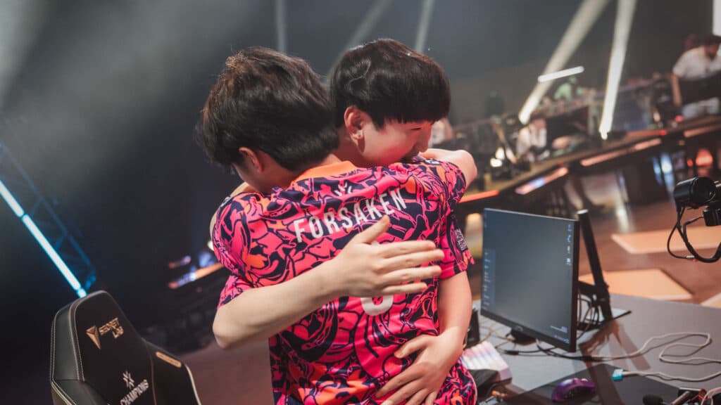 Paper Rex team picture (Image by Colin Young-Wolff/Riot Games)