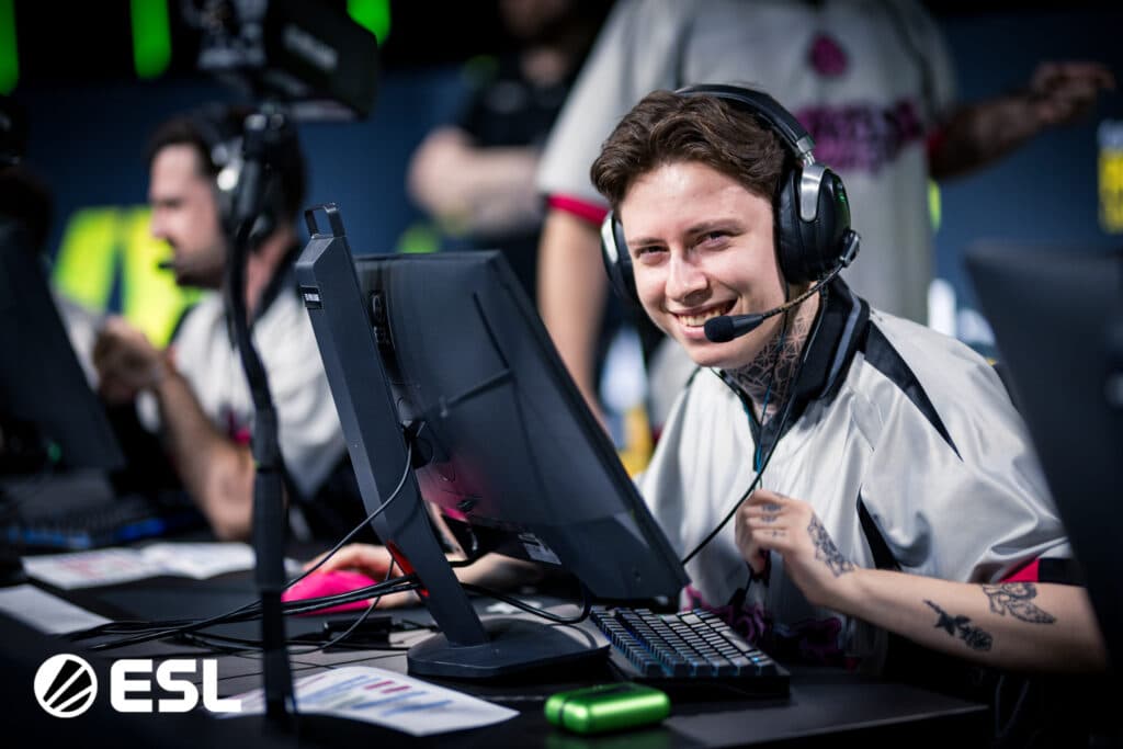 Gente Mates (Photo via ESL)