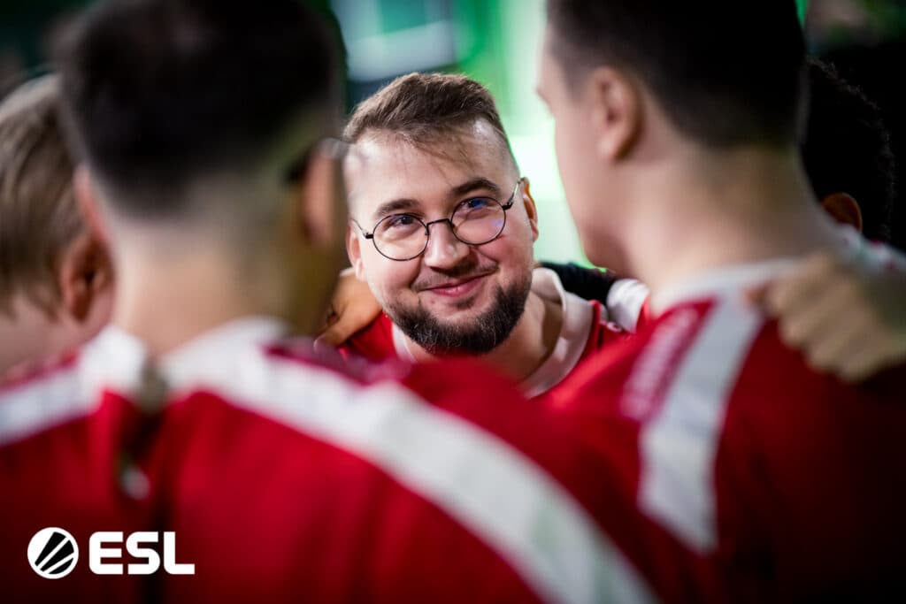 MOUZ | torzsi (Photo via ESL)