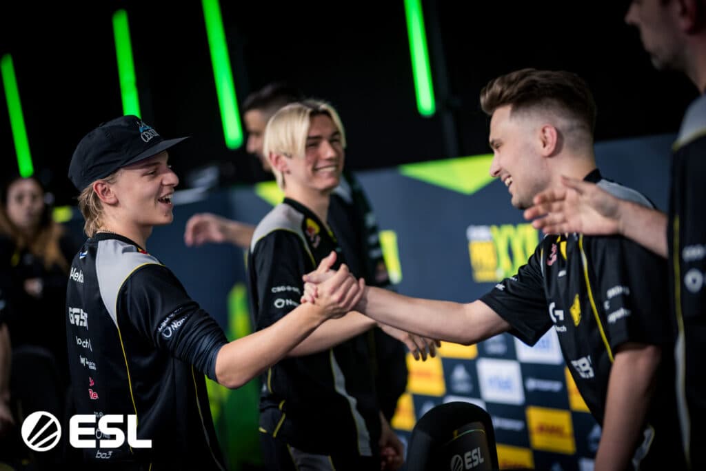 NAVI at ESL Pro League Season 22 (Photo via ESL)