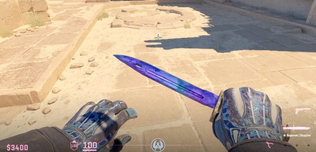 Sapphire Bayonet | Fade (Image via Reddit, beaukhnun)