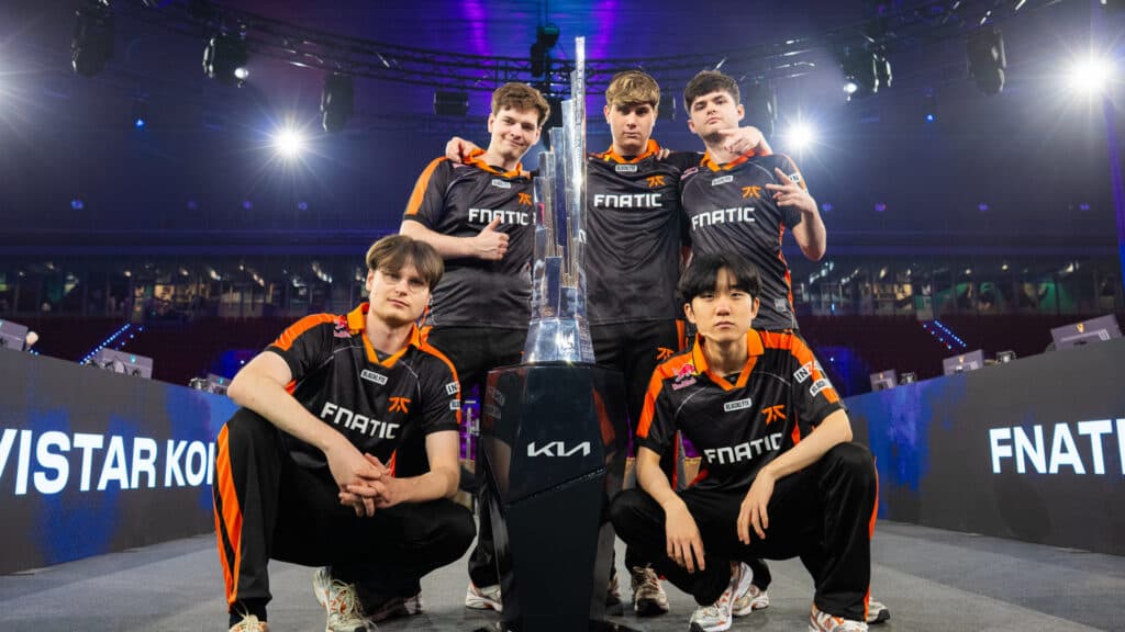 FNATIC will face CFO in their first LoL Worlds 2025 match (Image by Kirill Bashkirov)