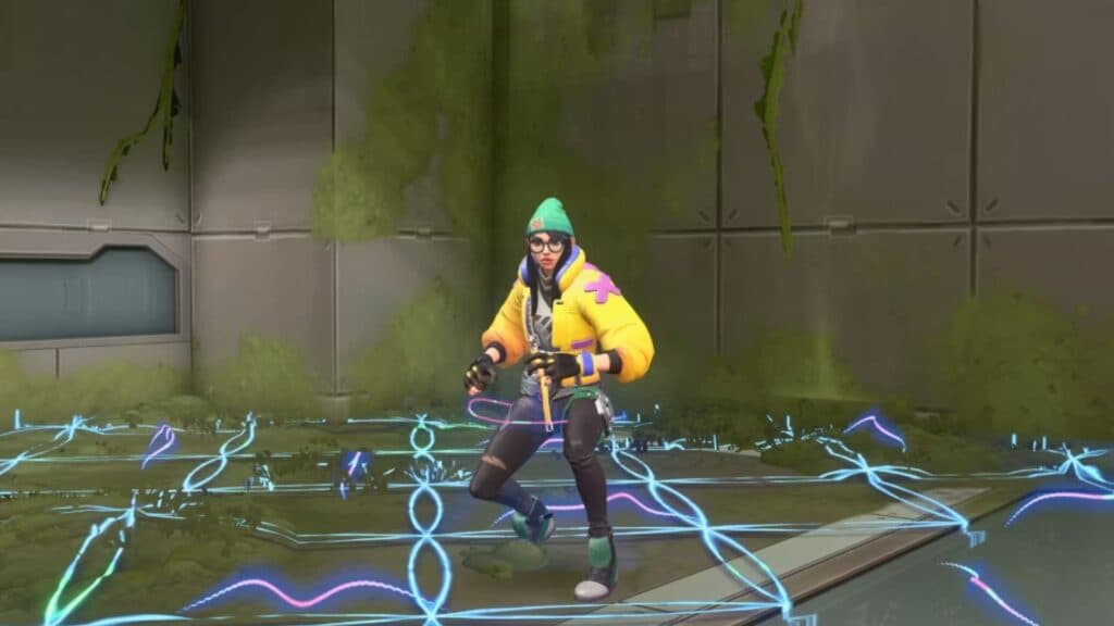 Killjoy caught by Deadlock's GravNet (Image by Riot Games)