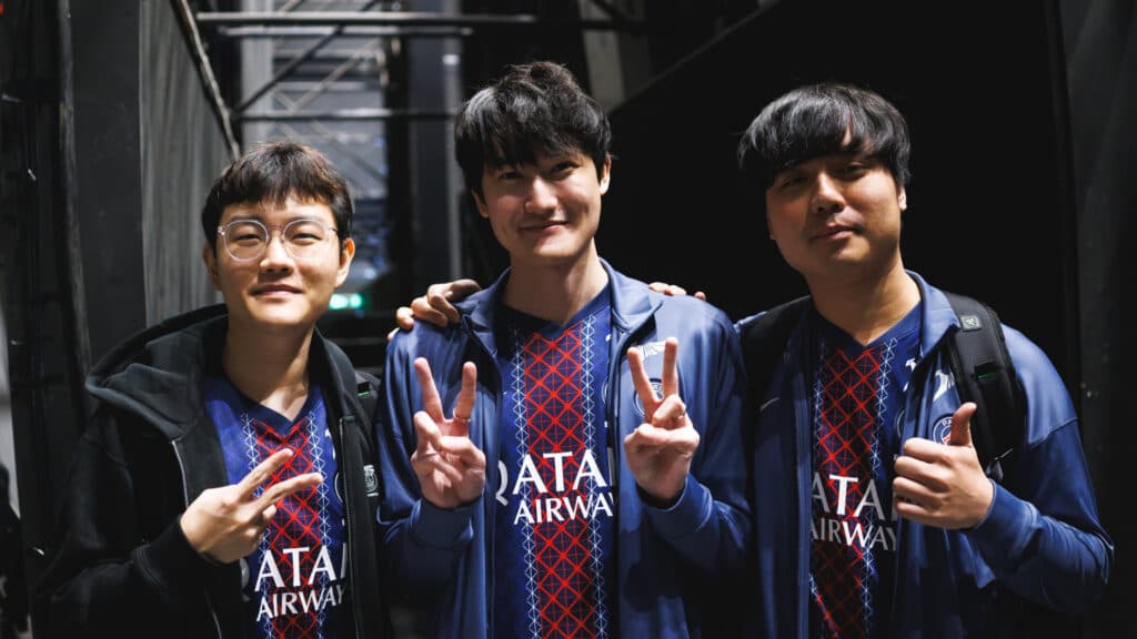 PSG Betty, Karsa, and Maple at the LoL Worlds 2025 backstage (Image by Riot Games)