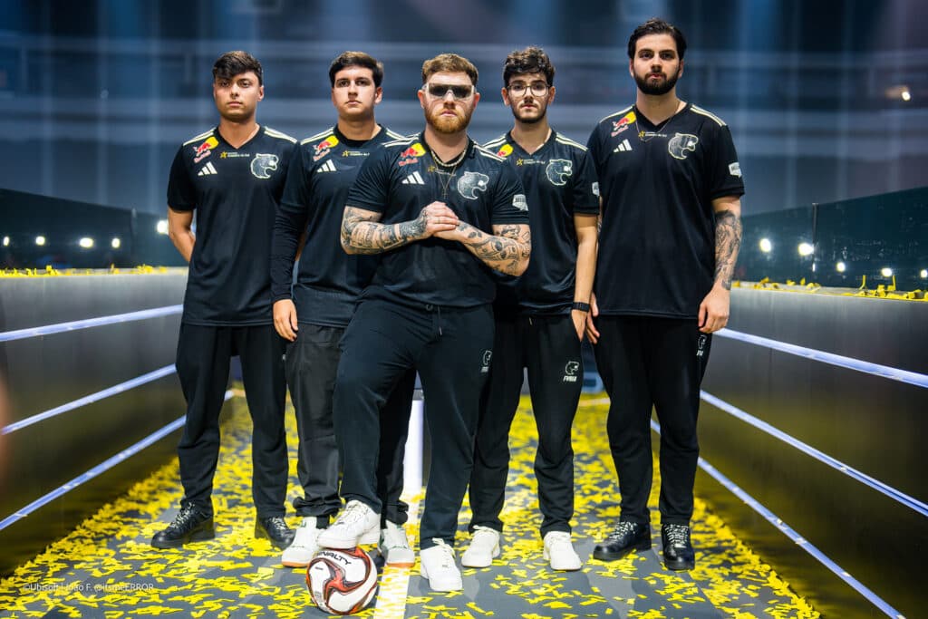 R6 FURIA, the winners of RE:LO:AD (Photo via Ubisoft | Joao Ferreira)