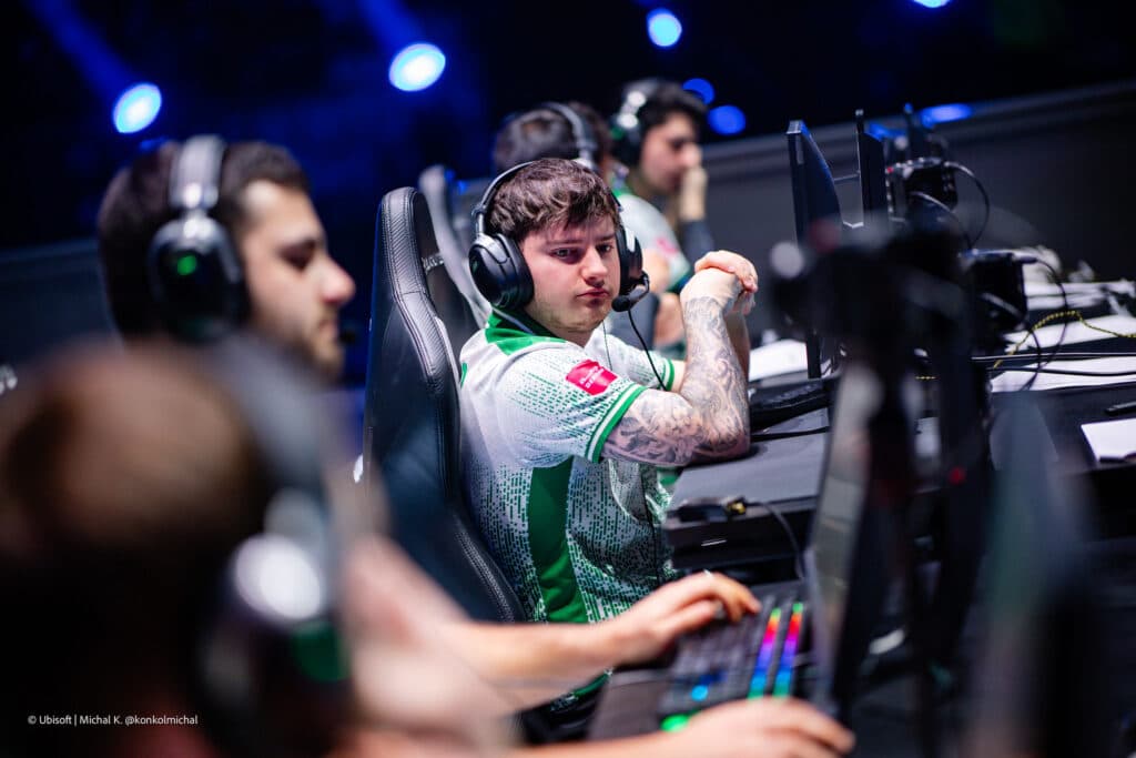 Team Falcons at the R6 Major 2025 in Munich (Photo via Ubisoft | Michal Konkol)