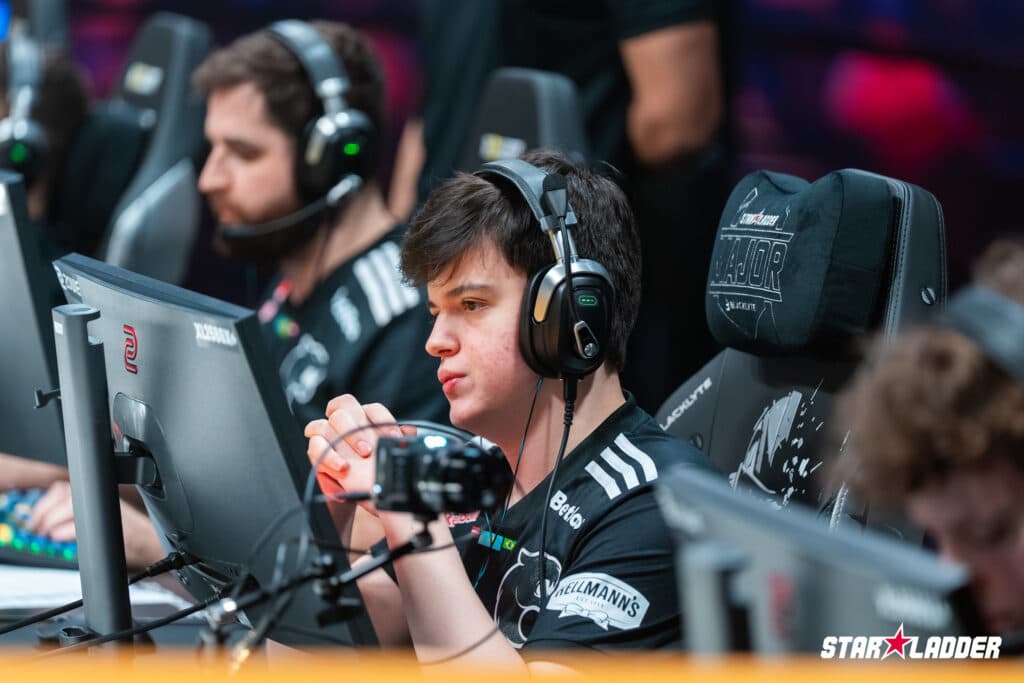 FURIA at the CS2 Budapest Major 2025 Playoffs (Image via StarLadder)