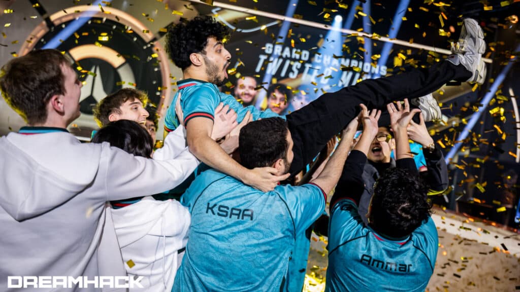 EMEA team Twisted Minds won OWCS World Finals 2025 (Image via DreamHack | Wojciech Wandzel)