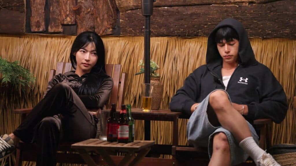 Kim Min-gee and Song Seung-il (Image via Netflix)