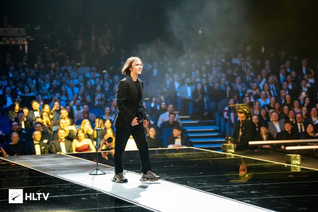donk at HLTV Awards 2025 (Image via HLTV | Luc Bouchon)
