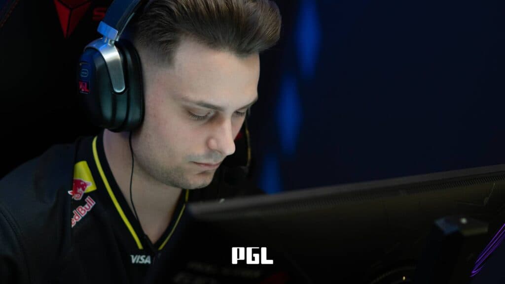 NAVI | Mihai "iM" Ivan at PGL Cluj-Napoca 2026 (Image via PGL)