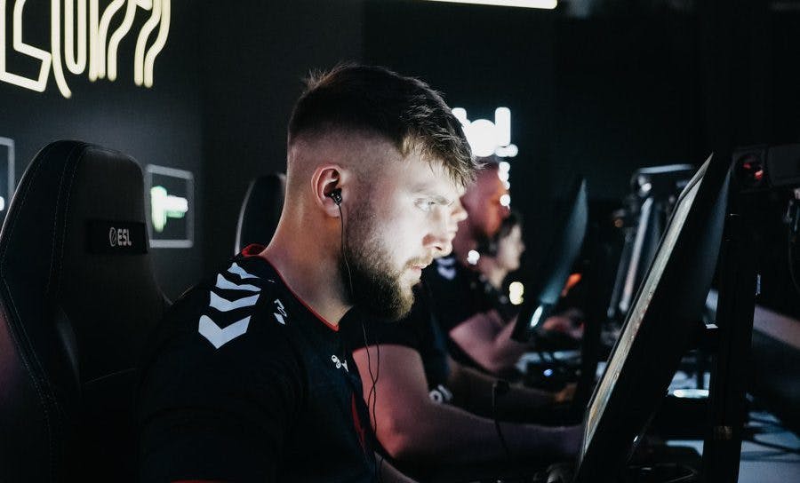 k0nfig: “I think playing for a different team will make it easier for me to play well. There’s a good opportunity for me to play really well in Heroic.” cover image
