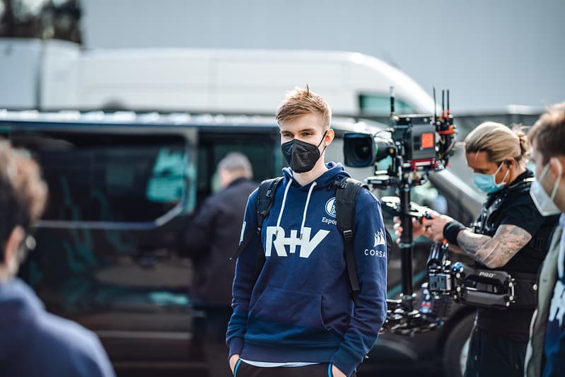 FNC vs S04 | Berlin, Germany - April 2: --- during the 2021 League of Legends European Championship Series Spring Playoffs Round 1 at the LEC Studio (Photo by Michal Konkol/Riot Games)