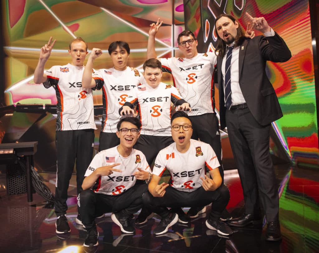 XSET poses onstage after victory against XERXIA at VALORANT Champions 2022 Istanbul Groups Stage on September 3, 2022 in Istanbul, Turkey. (<a href="https://www.google.com/url?sa=t&rct=j&q=&esrc=s&source=web&cd=&cad=rja&uact=8&ved=2ahUKEwjM0-354_35AhWTR2wGHVV9ANMQFnoECBAQAQ&url=https%3A%2F%2Fwww.flickr.com%2Fphotos%2Fvalorantesports%2F&usg=AOvVaw3xhshn6L77CSd7UqkWOGOB" target="_blank" rel="noreferrer noopener nofollow">Photo by Colin Young-Wolff/Riot Games</a>)