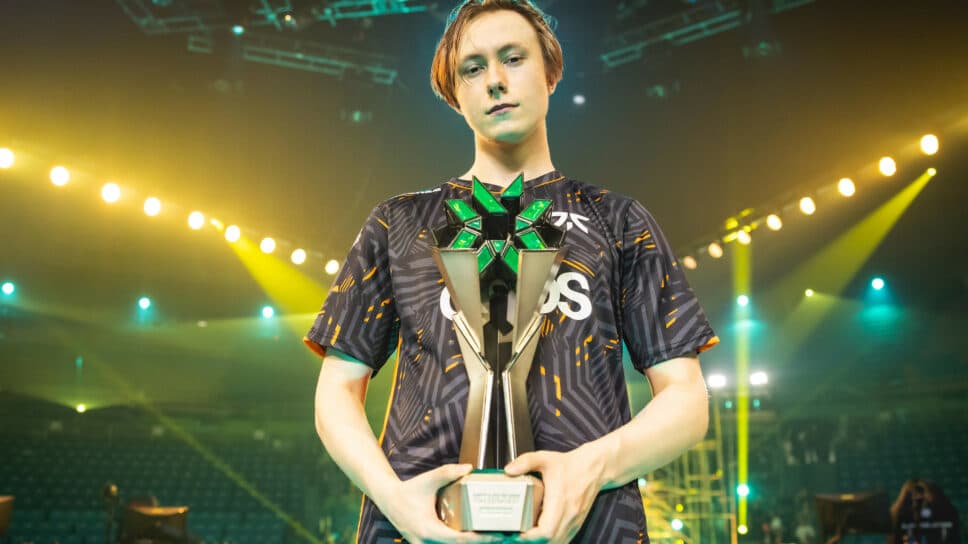 Chronicle VALORANT settings Crosshair code, keybinds, and video